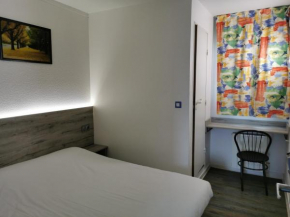 Гостиница Alpha Hotel  Буафль